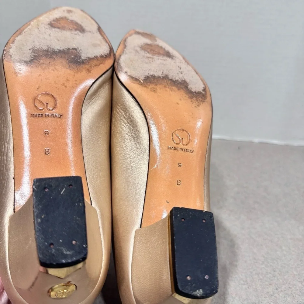 St. John Metallic Gold Vintage Leather Block Heel Pumps Size 9B